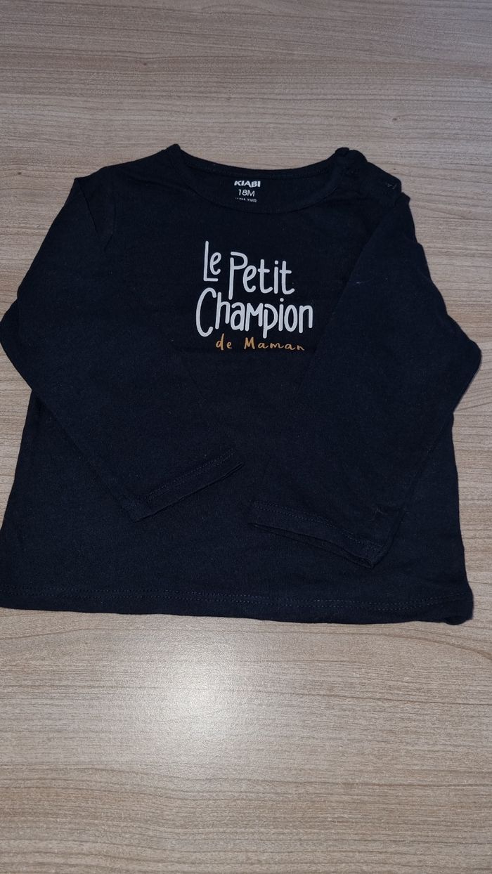 Lot t-shirts 18mois - photo numéro 3