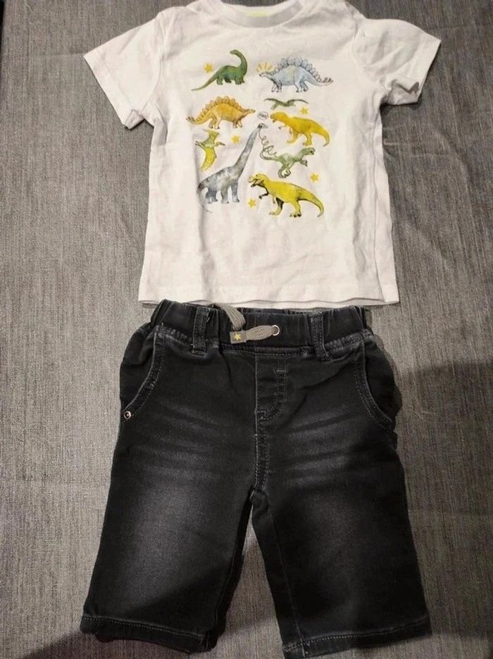 Bermuda et Tee shirt 3 Pommes 9/12 mois 80 cm