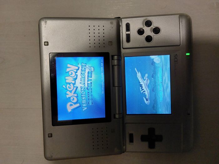 Pokémon version Argent Soulsilver Nintendo DS Français - R4 - photo numéro 3