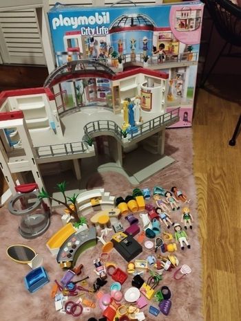 Magasin playmobil centre commercial