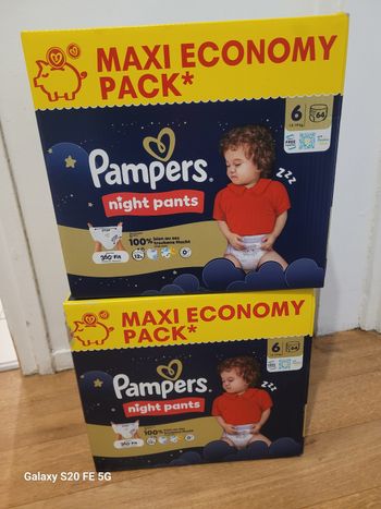 2 paquetsPampers  night pants  taille 6