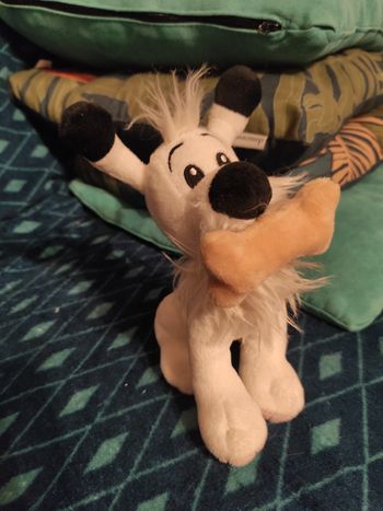 (4) peluche 