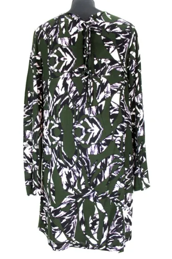 Robe Fluide Manches Longues – Imprimé Jungle / Végétal