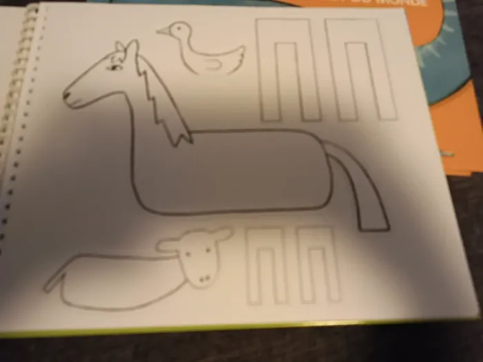 Les animaux de la ferme mon petit univers à construire - photo numéro 3