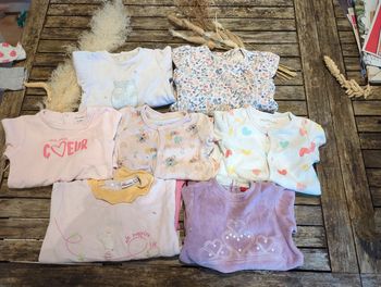 Lot de sept pyjamas 12 mois