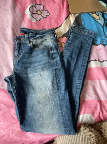 Jean femme taille 38