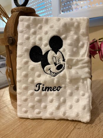 Protège carnet souris blanc