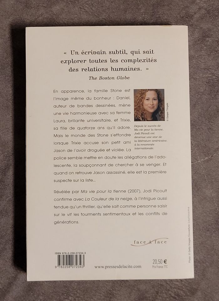 La Couleur de la neige Jodi Picoult, Régina Langere (Traduction) - photo numéro 2