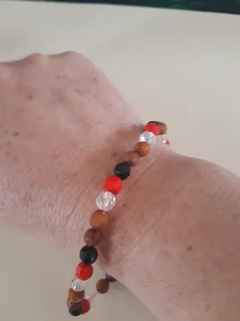 Joli bracelet perles multicolores