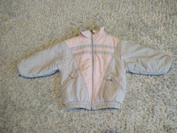 Manteau doudoune gris et rose
4 ans 
MArgey
Vintage