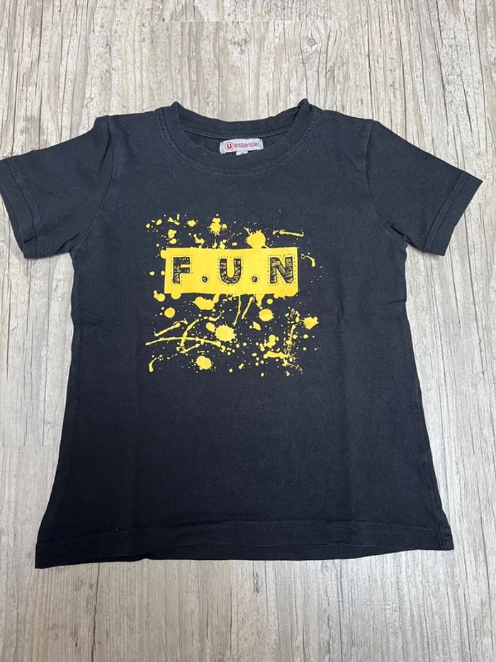 Teeshirt manches courtes taille 4 ans
