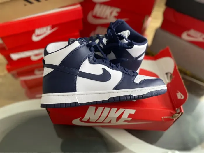 Nike dunk high retro chanmpionship navy