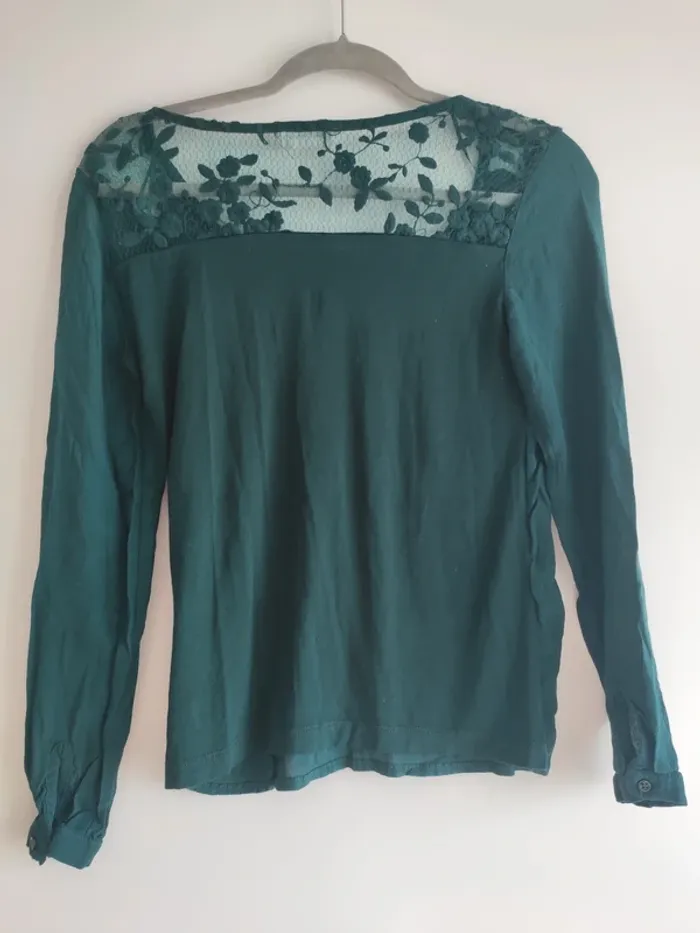 Blouse manches longues dentelle vert émeraude - Drop vert 🌵🍀 - photo numéro 4