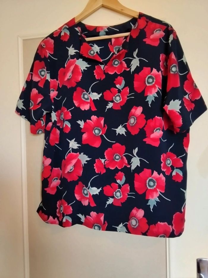 Haut grande taille fleuri 5XL / 50