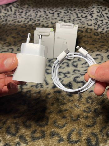 #chargeur 20w et câble usb c 1m