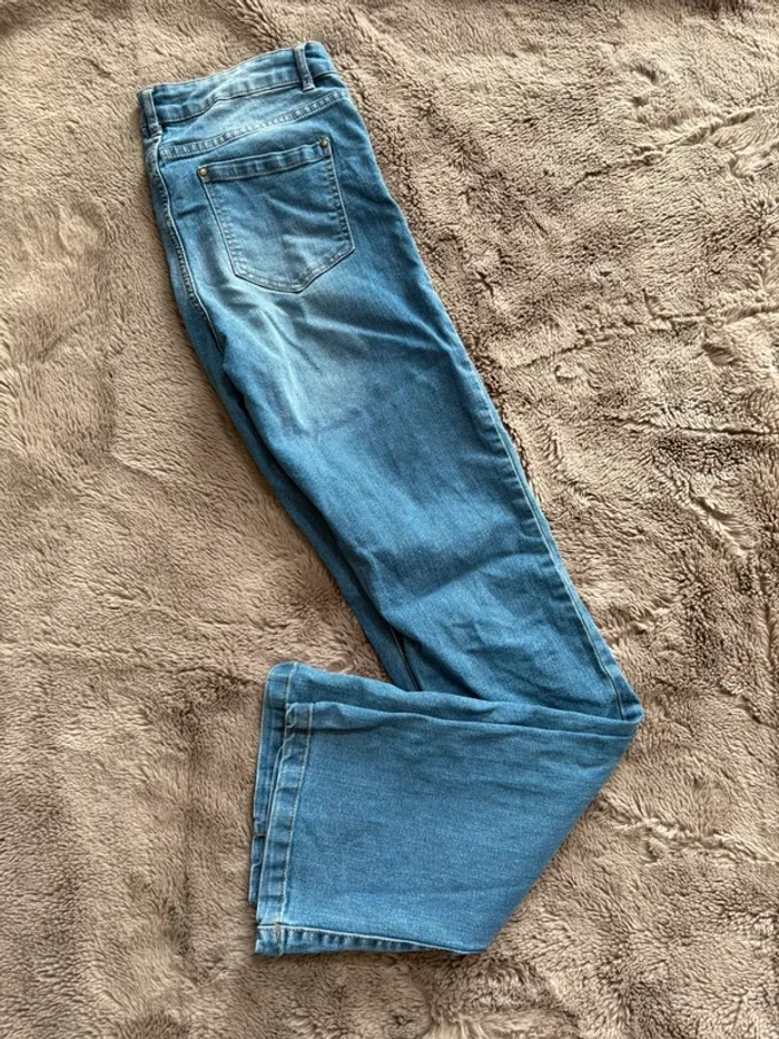 Jean flare taille 38