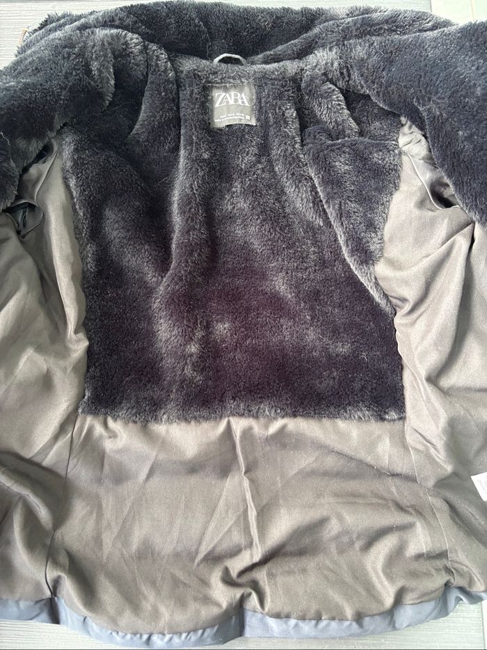 Doudoune cintrée à capuche Zara taille M - photo numéro 5