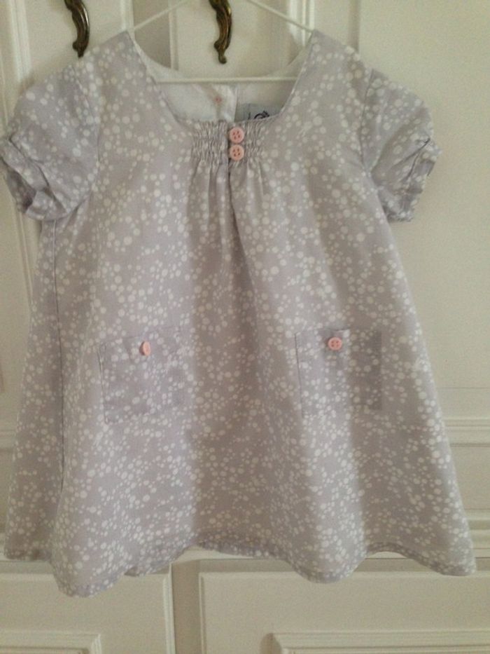 Robe à petites manches ballon