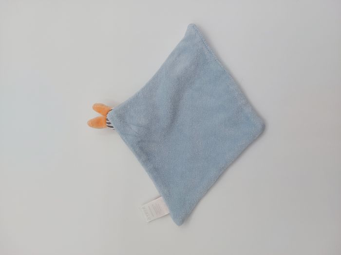 Doudou plat zèbre bleu blanc orange BABYGRO - photo numéro 2