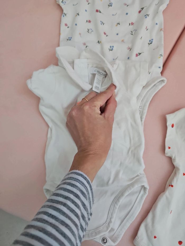 Lot de 4 bodys manches courtes - photo numéro 6