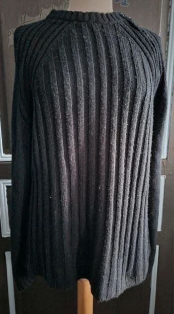 Pull noir avec zip au col taille XL