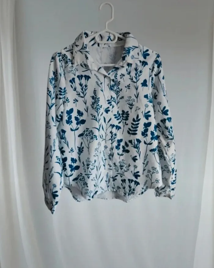Chemisier fleuri taille S - photo numéro 2