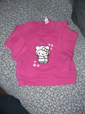 Pull taille 92cm c&a hello kitty