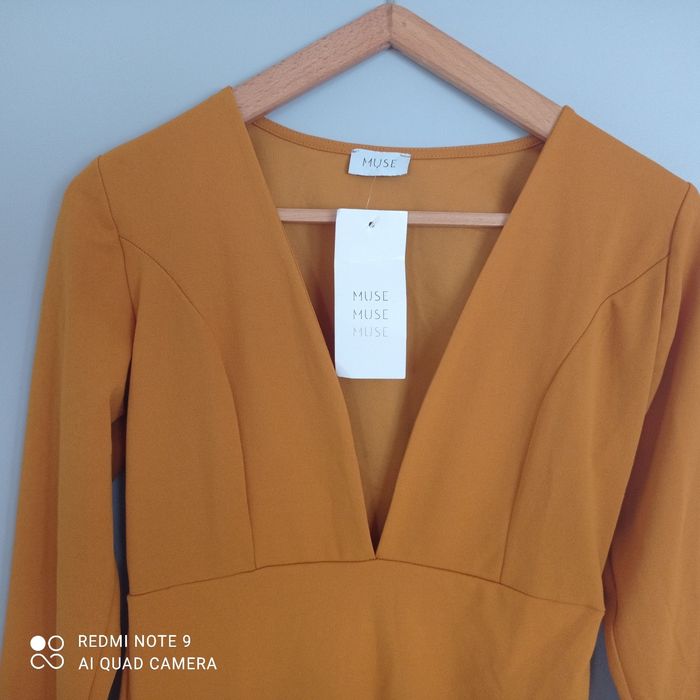 Robe ocre t38 neuve - photo numéro 3