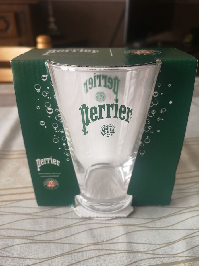Verre perrier