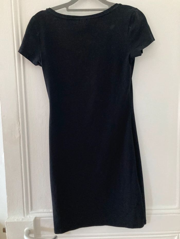 Robe moulante noir - photo numéro 3