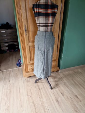 Superbe jupe mi longue grise aquarelle vintage laine