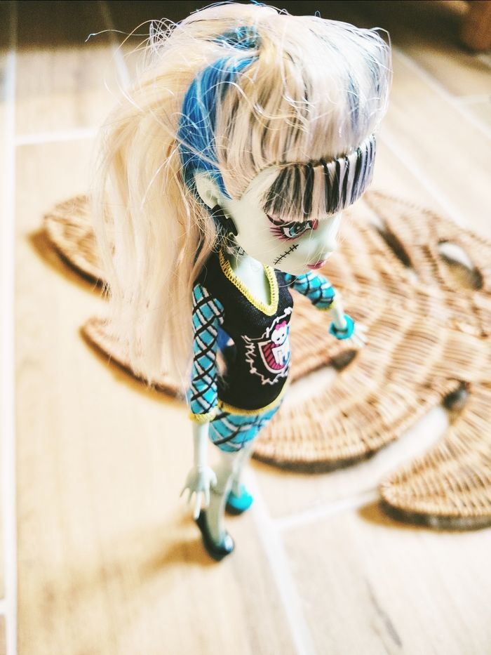 🦇Poupée Monster high Frankie Stein Ghoul spirit pom-pom fan sport - photo numéro 5