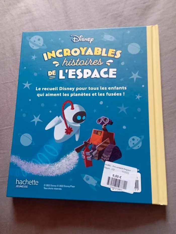 Livre incroyable historie de l espace - photo numéro 2
