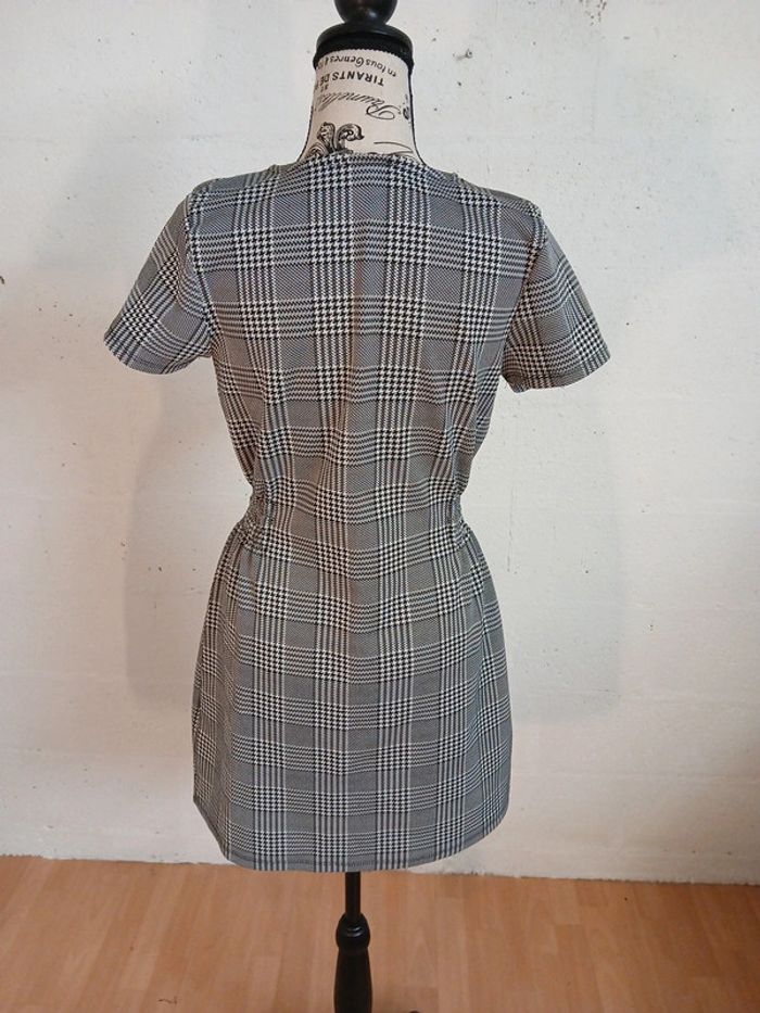 Robe Jennyfer Taille L tbe - photo numéro 6