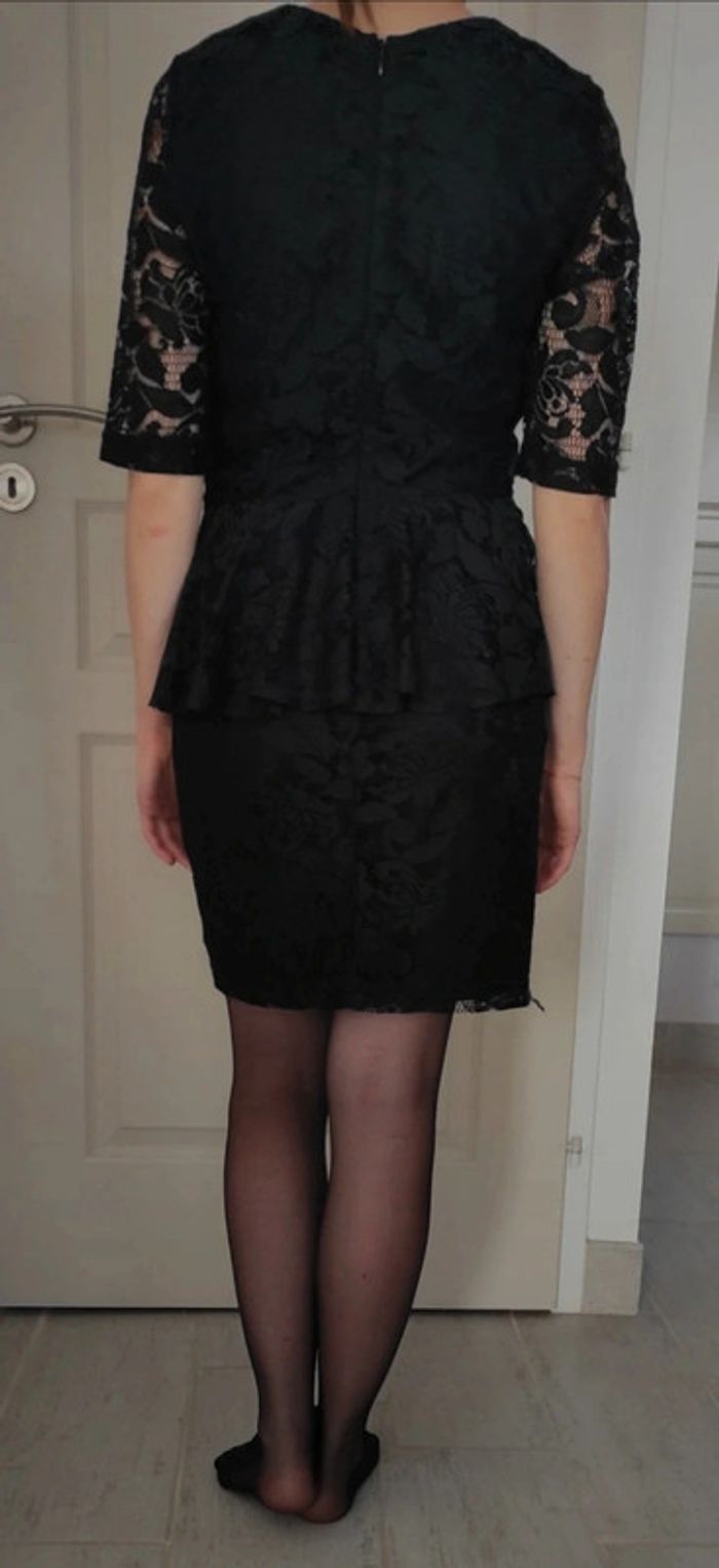 Robe dentelle noire Vero Moda 34 - photo numéro 3