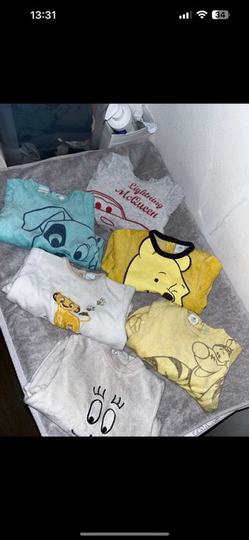 Lot 6 pyjamas Disney
