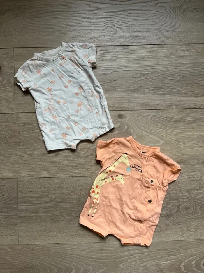 Lot de combi taille 0