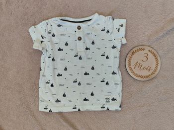 T-shirt blanc motif bateau , Kiabi, 3 mois 👣