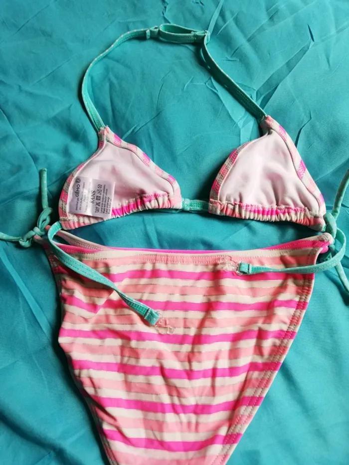 Maillot de bain deux pièces fille - photo numéro 2