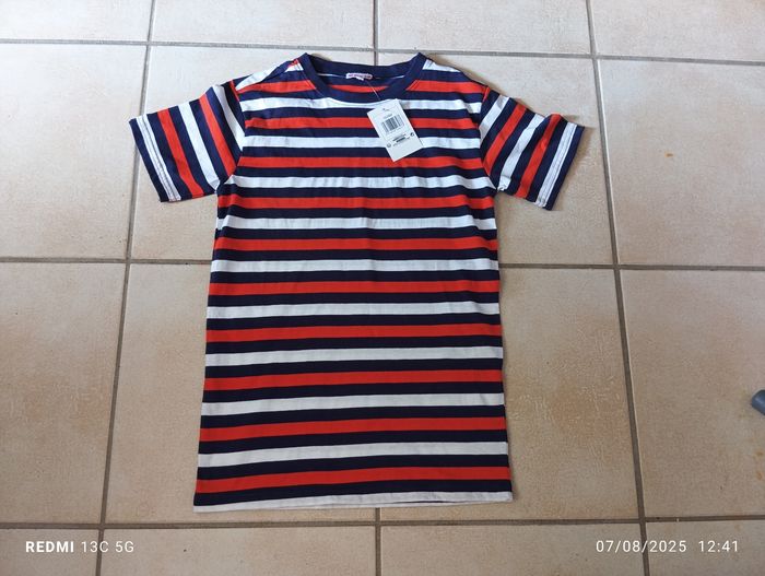 T-shirt taille 14 ans - photo numéro 2