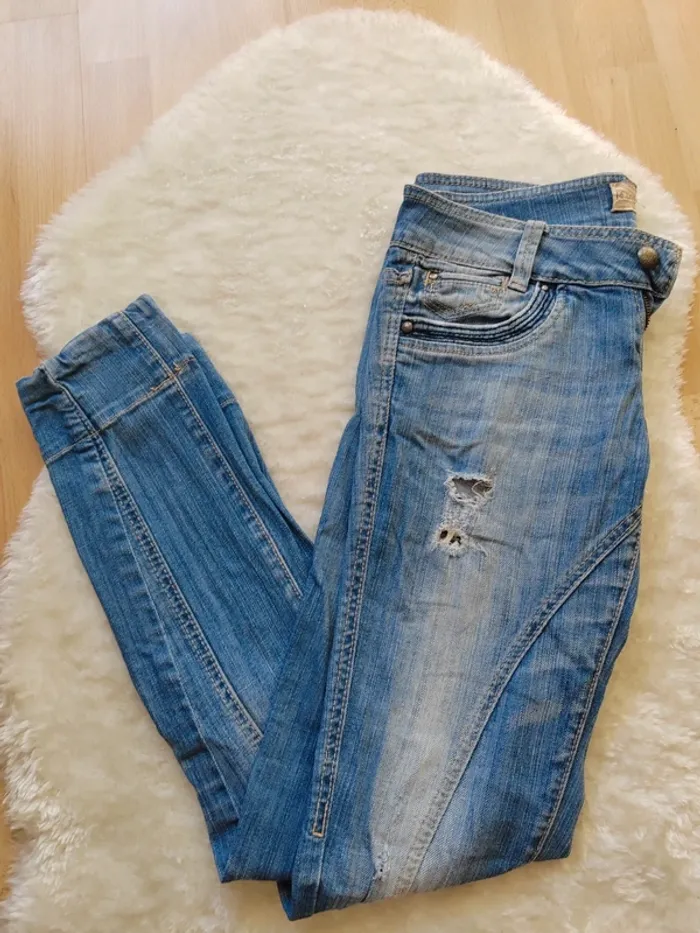 Jean déchiré taille 34 femme skinny - photo numéro 3