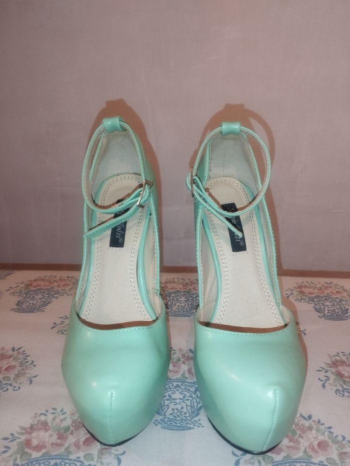 Talon femme 35 - photo numéro 2