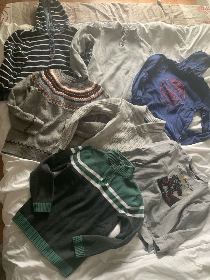 Lot de pulls 10 ans