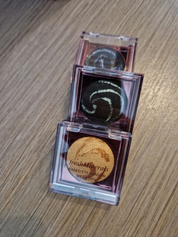 Lot de 3 fard a paupiere