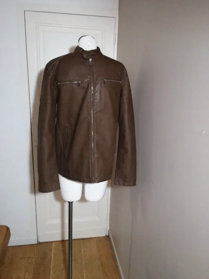 Blouson marron trappeur Taille M - photo numéro 2