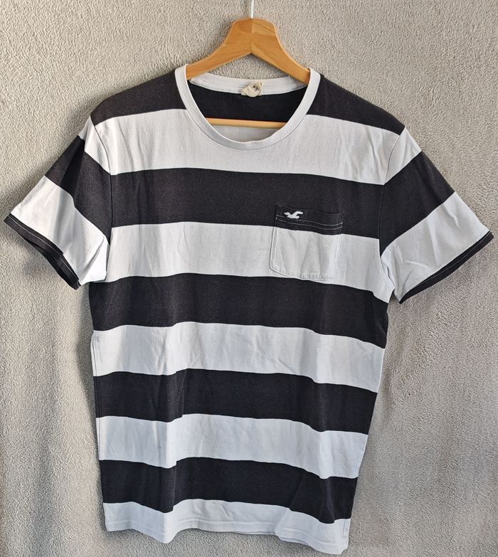 T-shirt blanc et noir