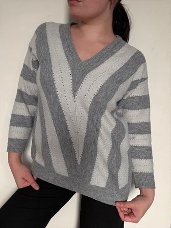 Pull col V gris blanc rayé Sheilay L - doux cocooning chic