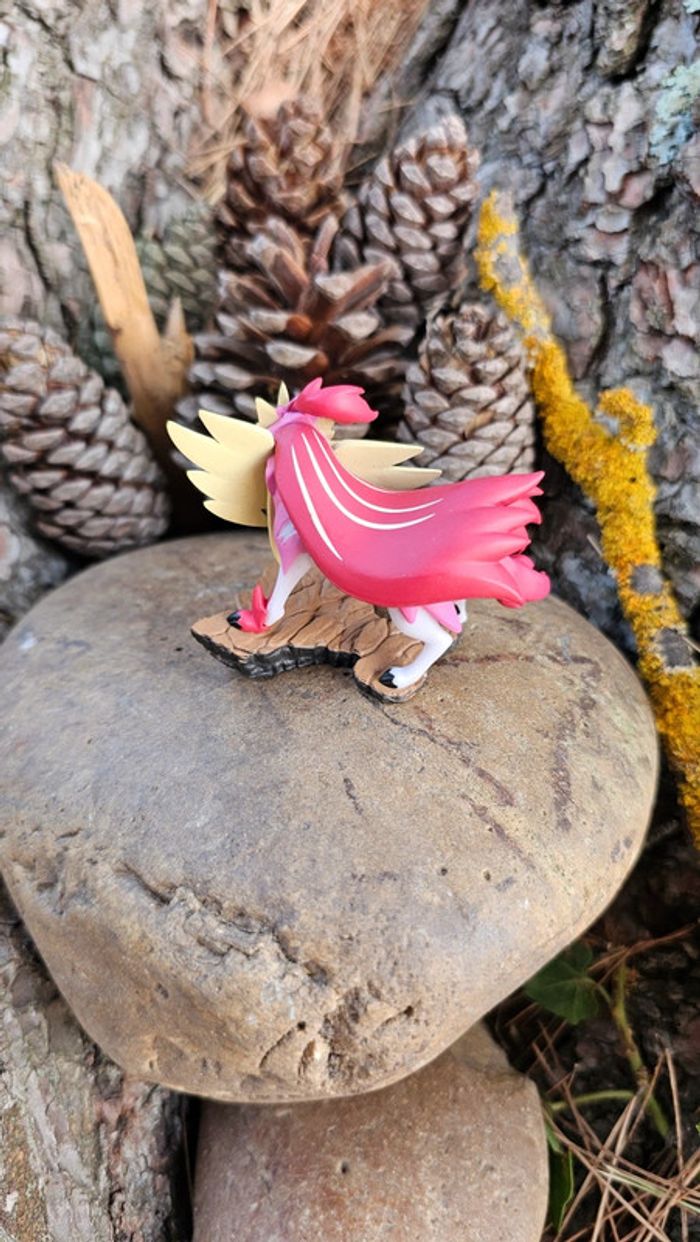 Super figurine Pokemon Nintendo zamazenta - photo numéro 4