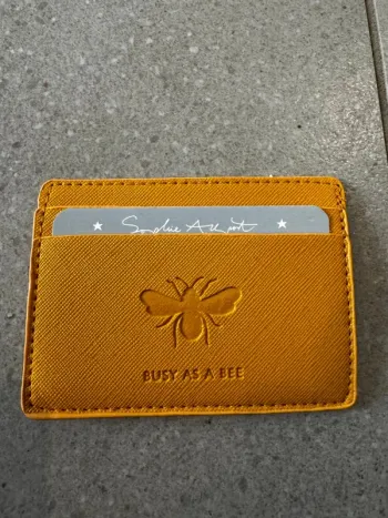 Porte carte jaune Busy as a bee, très bon état, 11x8cm