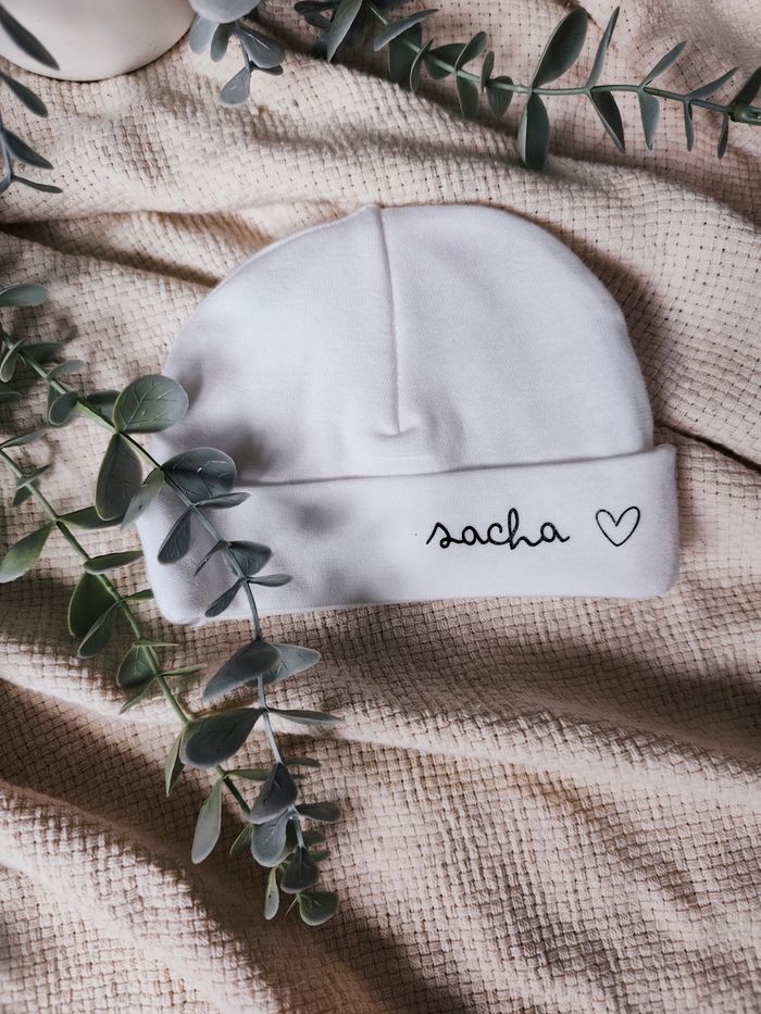 Bonnet naissance personnalisé